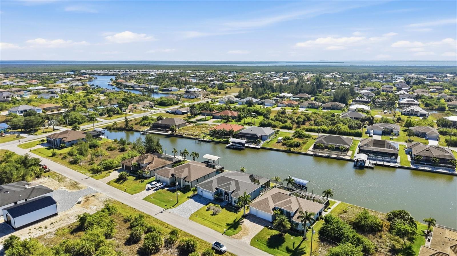 8314 TRACY CIR, PORT CHARLOTTE, FL, 33981