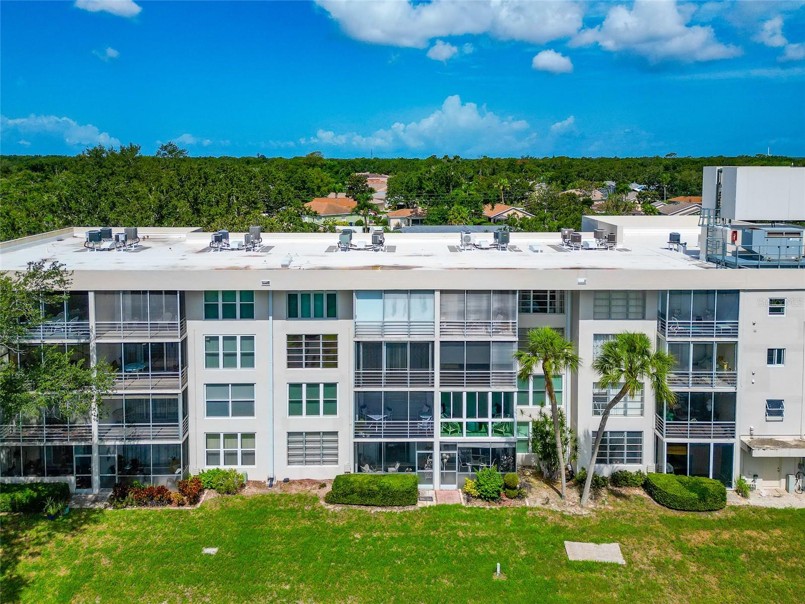 7461 W COUNTRY CLUB DR N #203, SARASOTA, FL, 34243