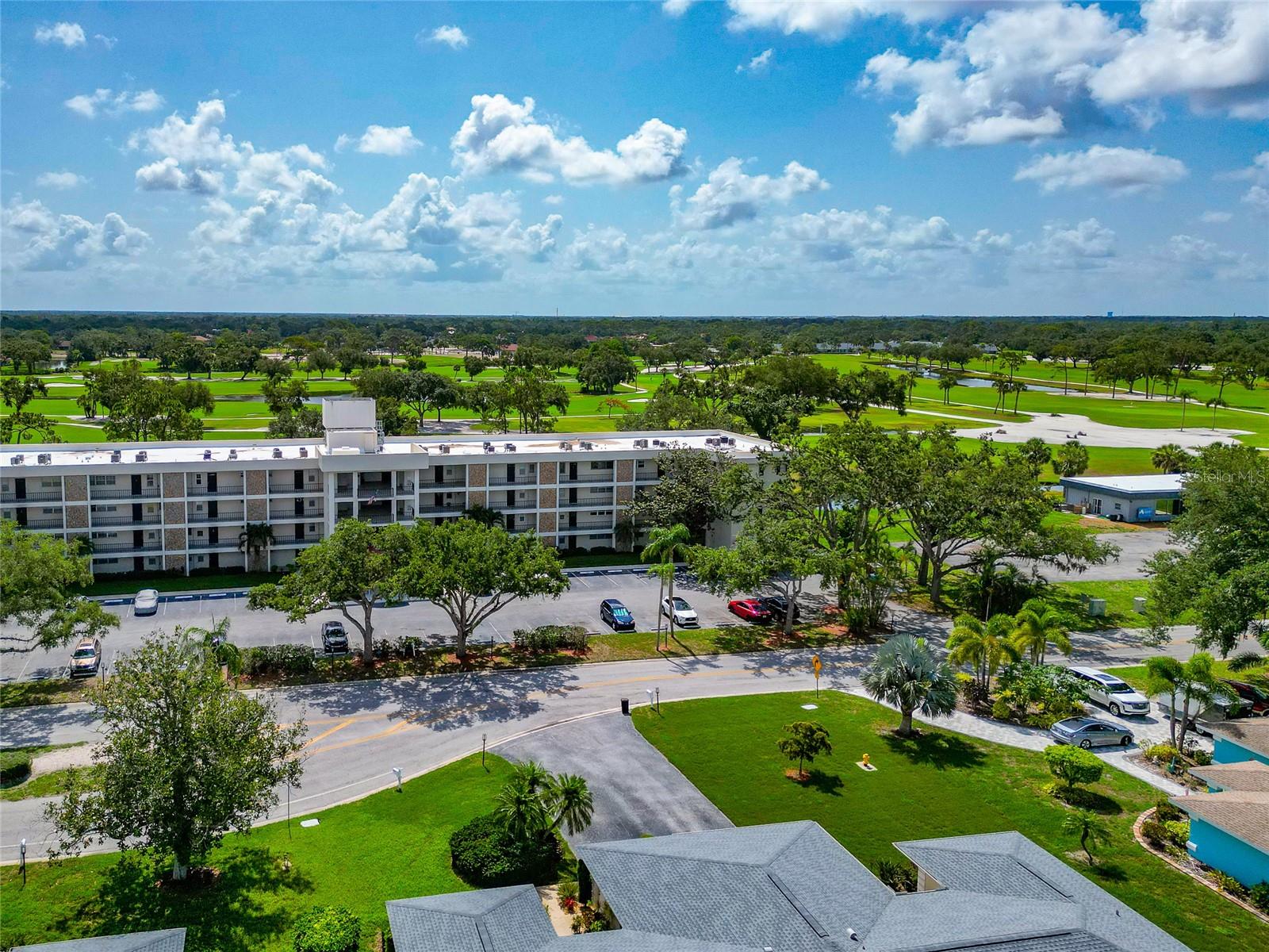 7461 W COUNTRY CLUB DR N #203, SARASOTA, FL, 34243