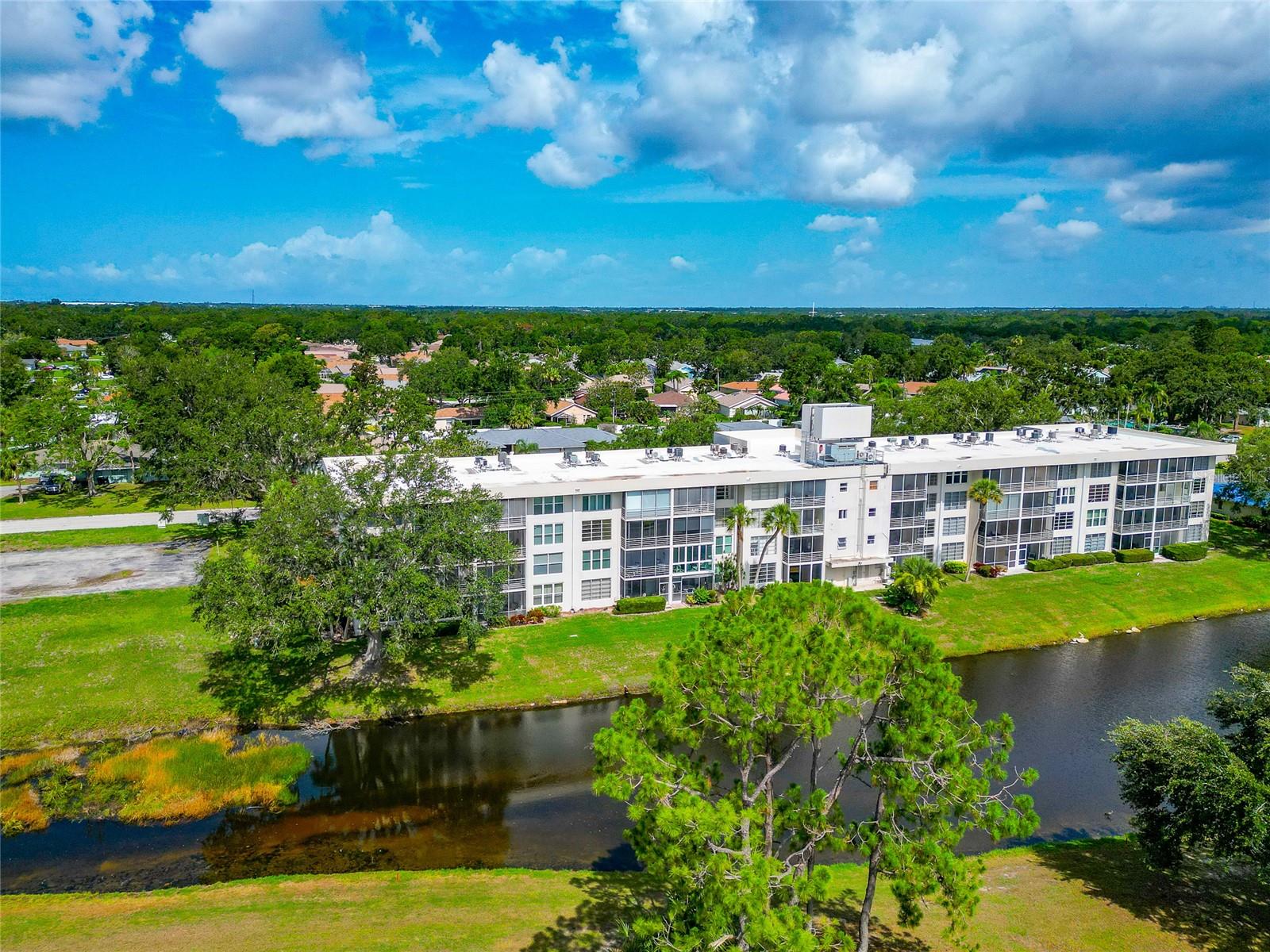 7461 W COUNTRY CLUB DR N #203, SARASOTA, FL, 34243