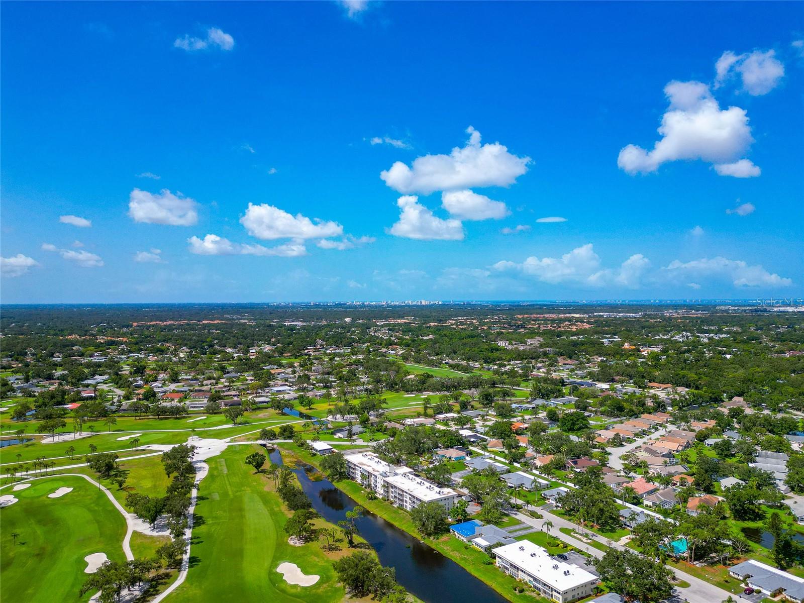 7461 W COUNTRY CLUB DR N #203, SARASOTA, FL, 34243