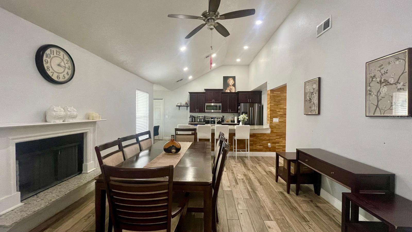 1044 NIN ST, ORLANDO, FL, 32835