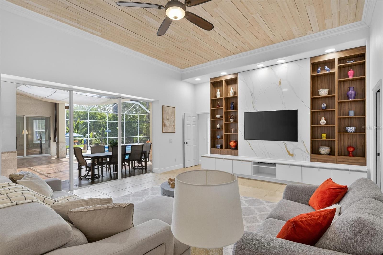 6353 W MACLAURIN DR, TAMPA, FL, 33647
