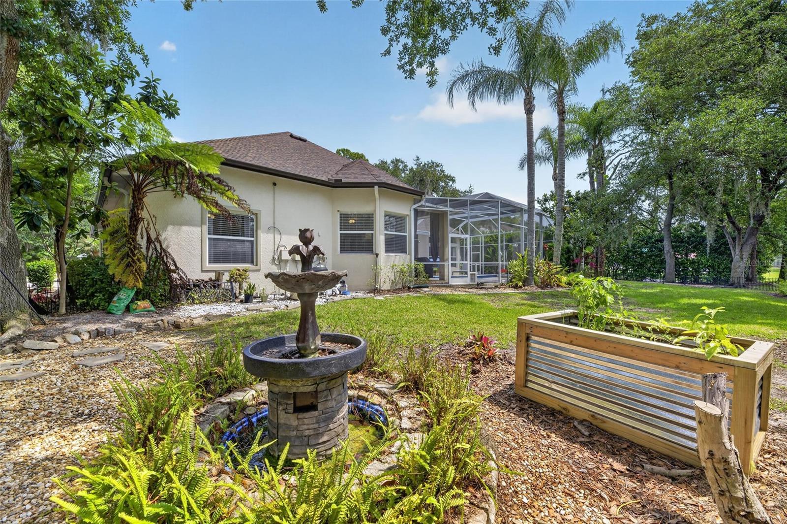 6353 W MACLAURIN DR, TAMPA, FL, 33647