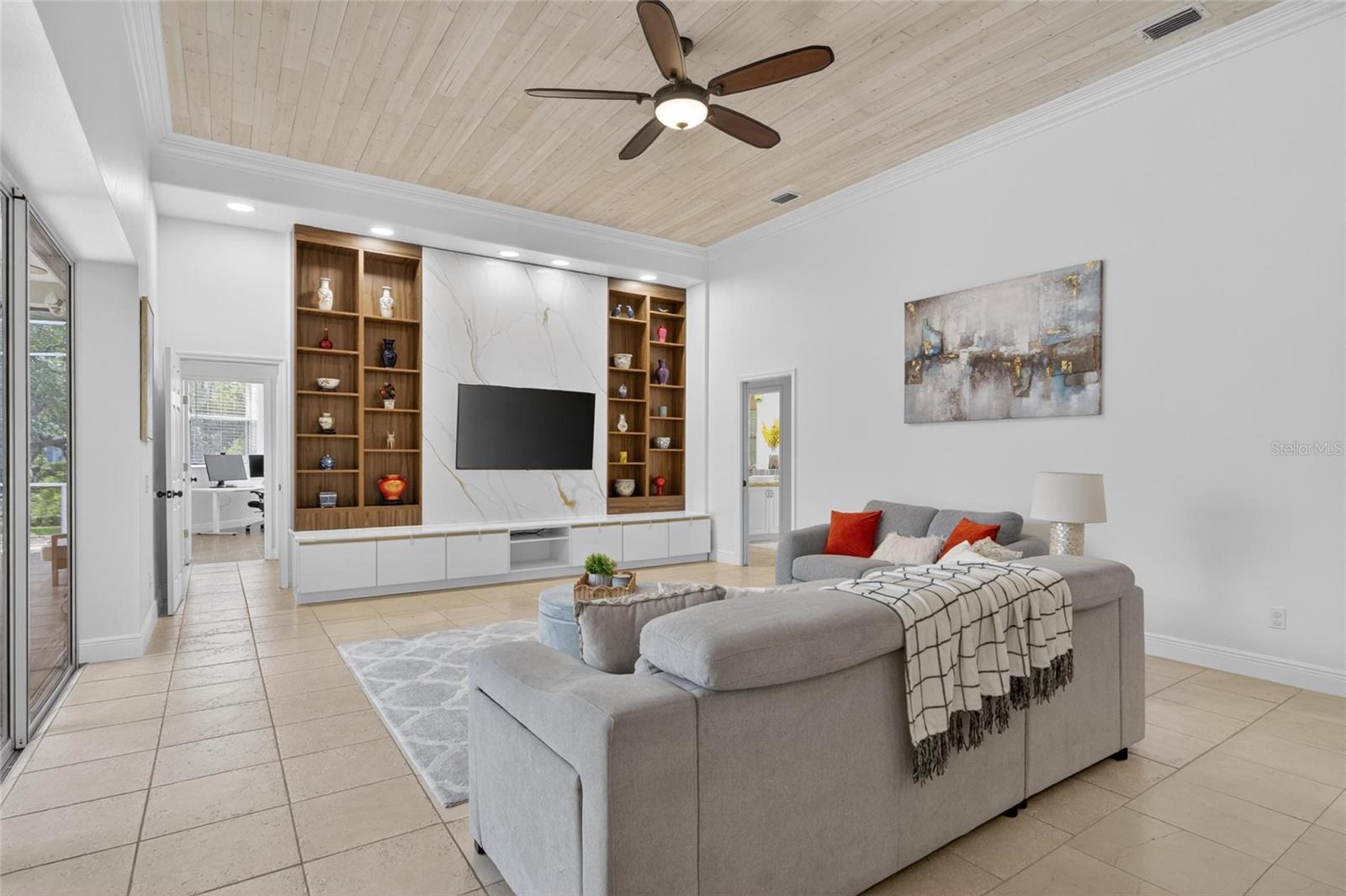 6353 W MACLAURIN DR, TAMPA, FL, 33647