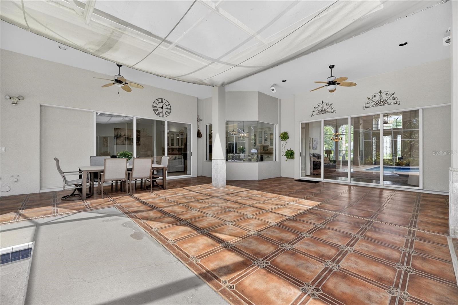 6353 W MACLAURIN DR, TAMPA, FL, 33647