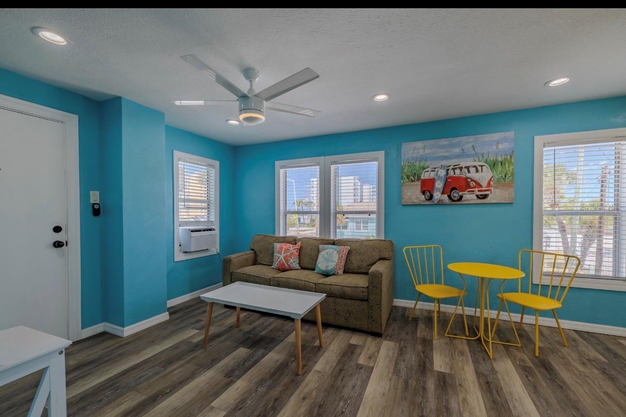 13343 GULF BLVD #14, MADEIRA BEACH, FL, 33708