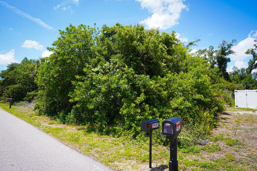 BRICKELL DR, NORTH PORT, FL, 34286