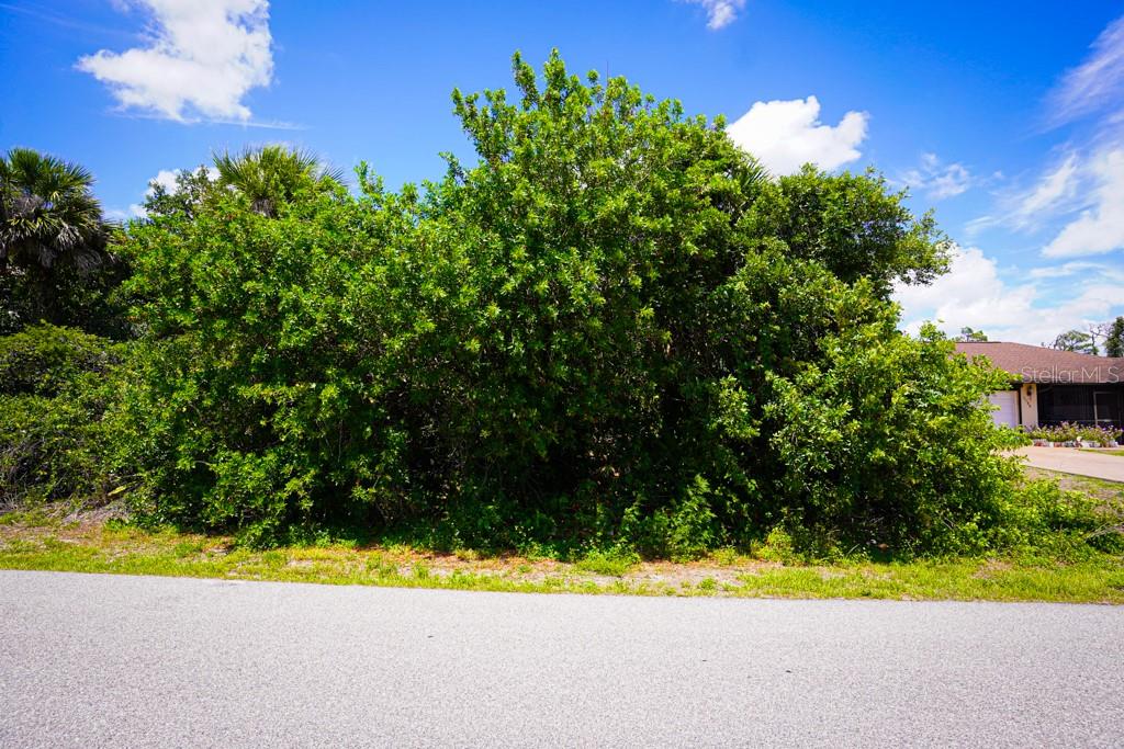 BRICKELL DR, NORTH PORT, FL, 34286
