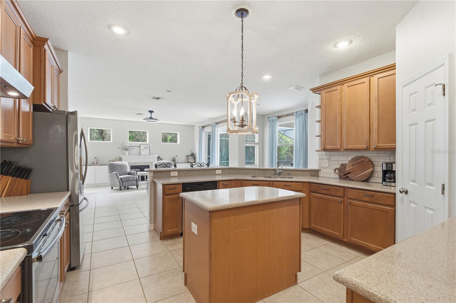 2425 MARACAIBO DR, KISSIMMEE, FL, 34746