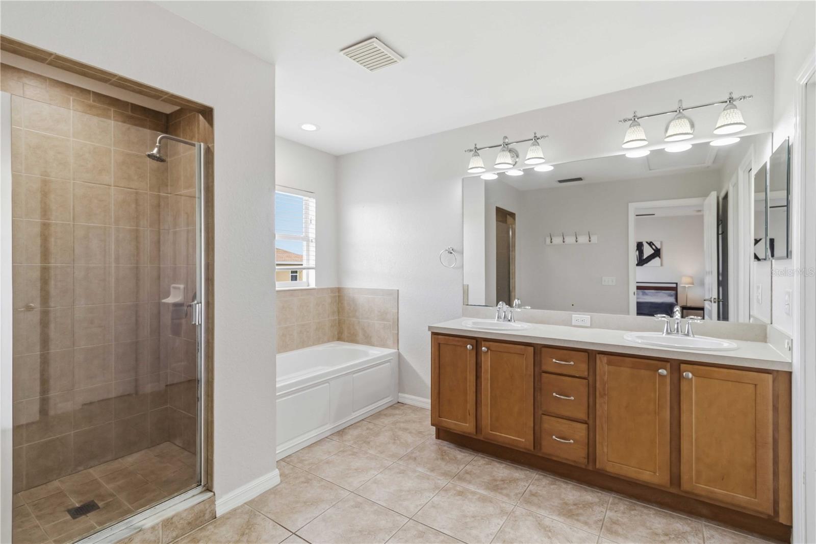 7148 CHATUM LIGHT RUN, BRADENTON, FL, 34212