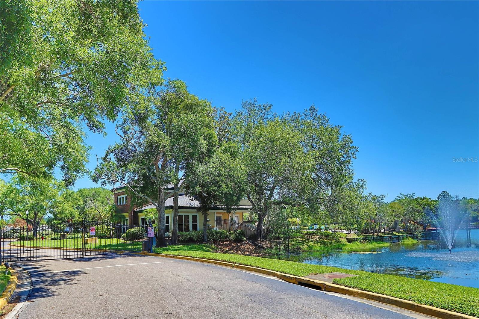 10028 STRAFFORD OAK CT #712, TAMPA, FL, 33624