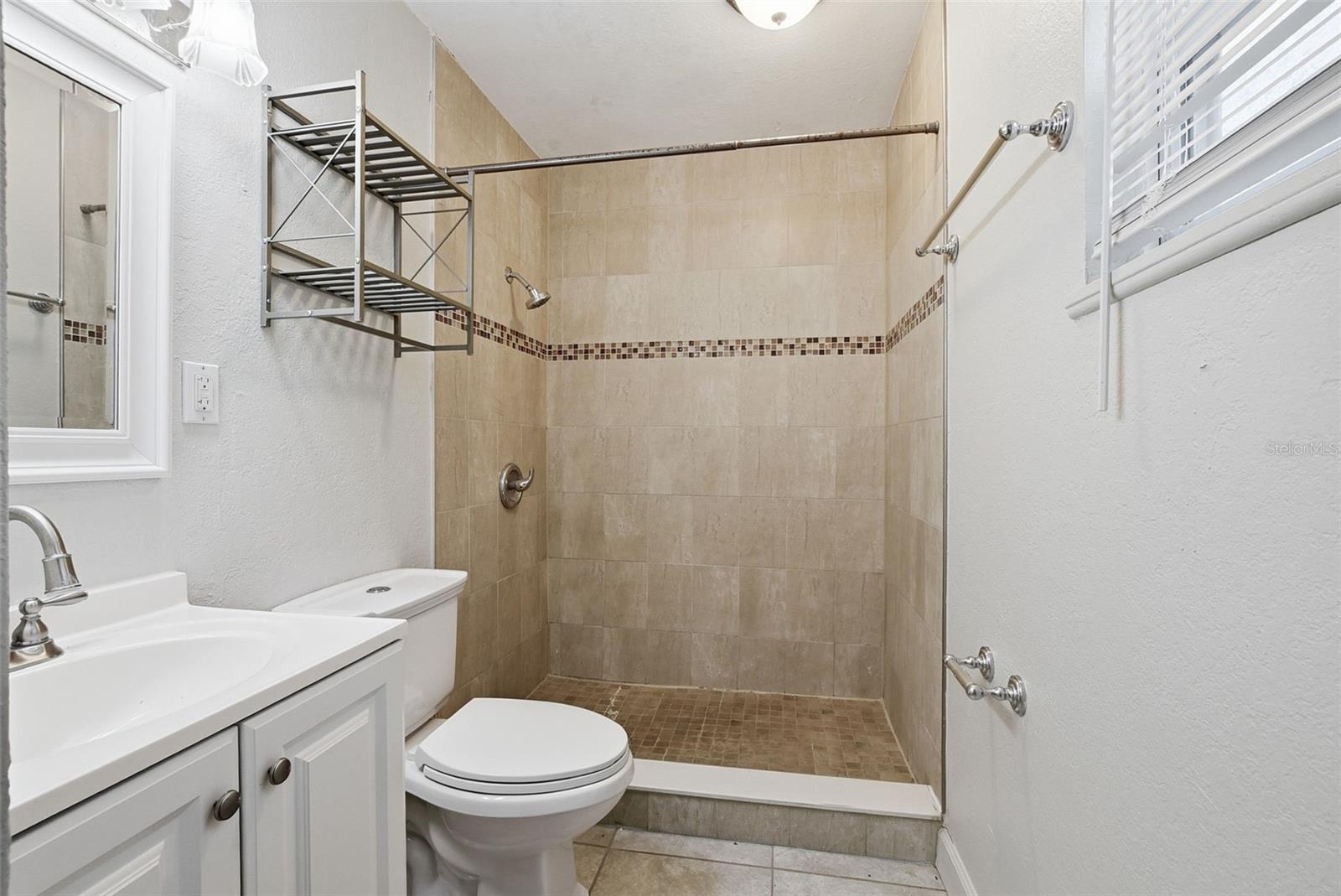956 OSCEOLA TRL, CASSELBERRY, FL, 32707