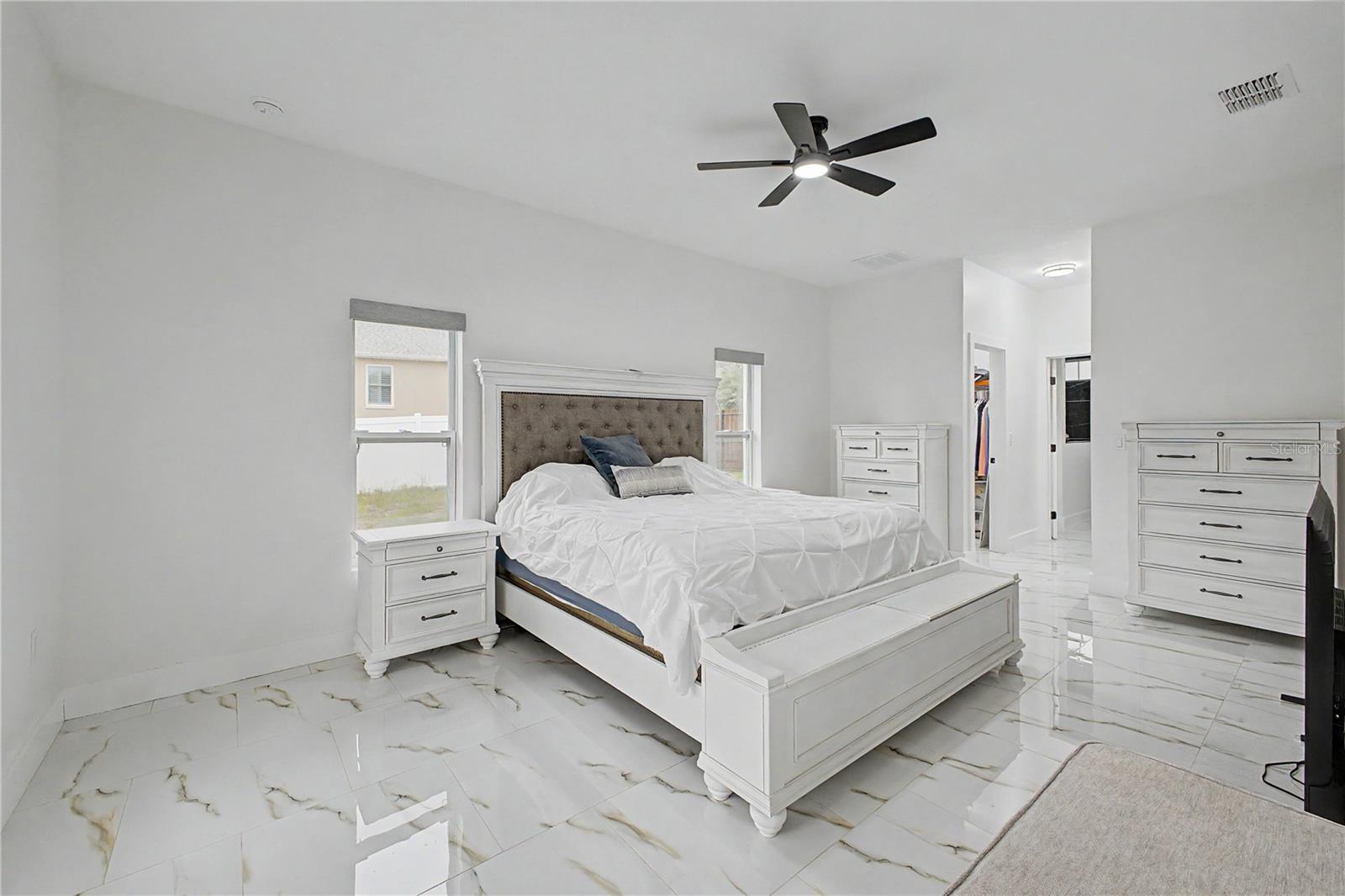 7372 MADRID RD, WEEKI WACHEE, FL, 34613