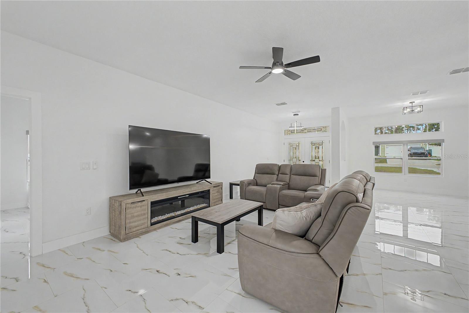 7372 MADRID RD, WEEKI WACHEE, FL, 34613