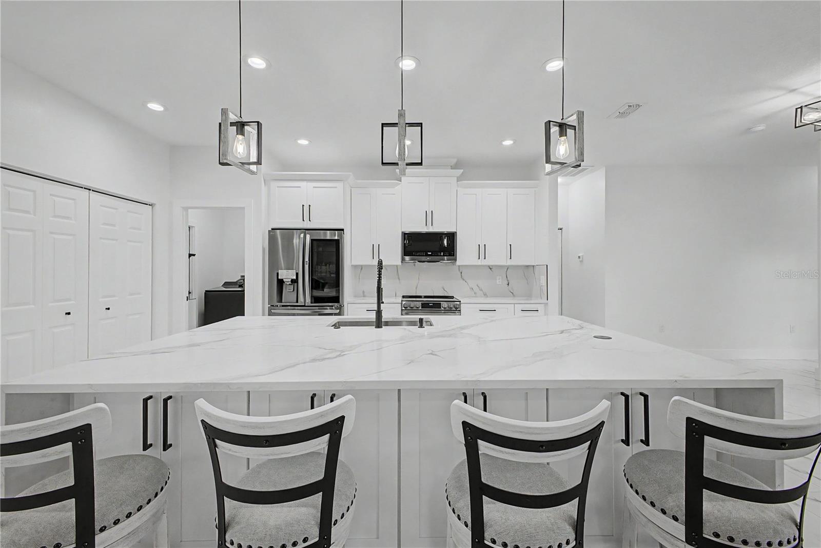 7372 MADRID RD, WEEKI WACHEE, FL, 34613