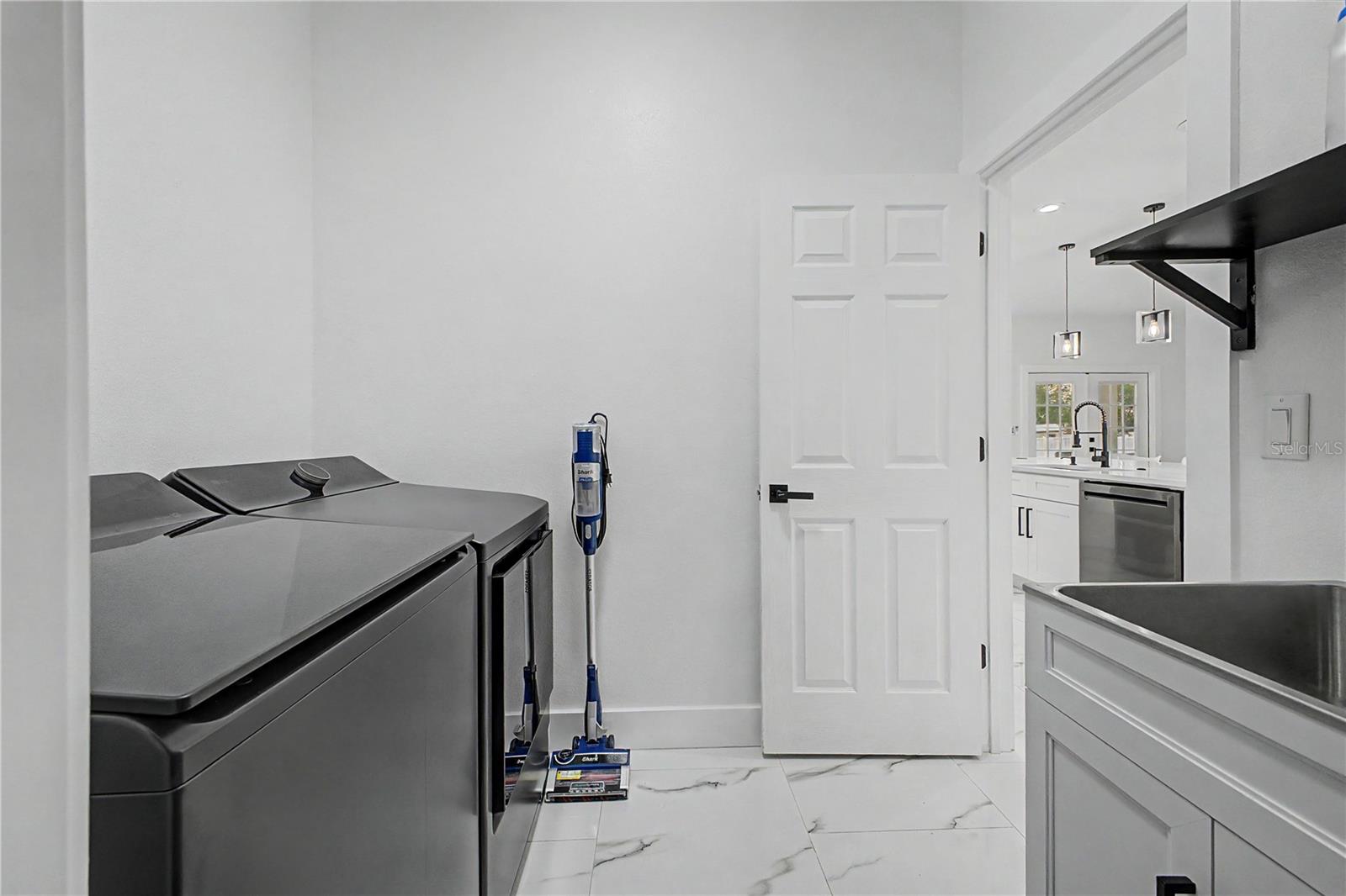 7372 MADRID RD, WEEKI WACHEE, FL, 34613