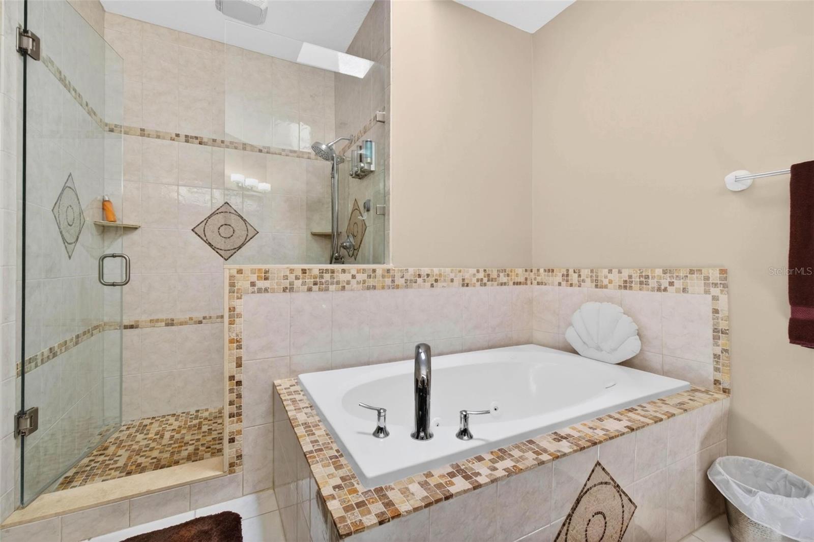 1033 PINELLAS BAYWAY  S, TIERRA VERDE, FL, 33715
