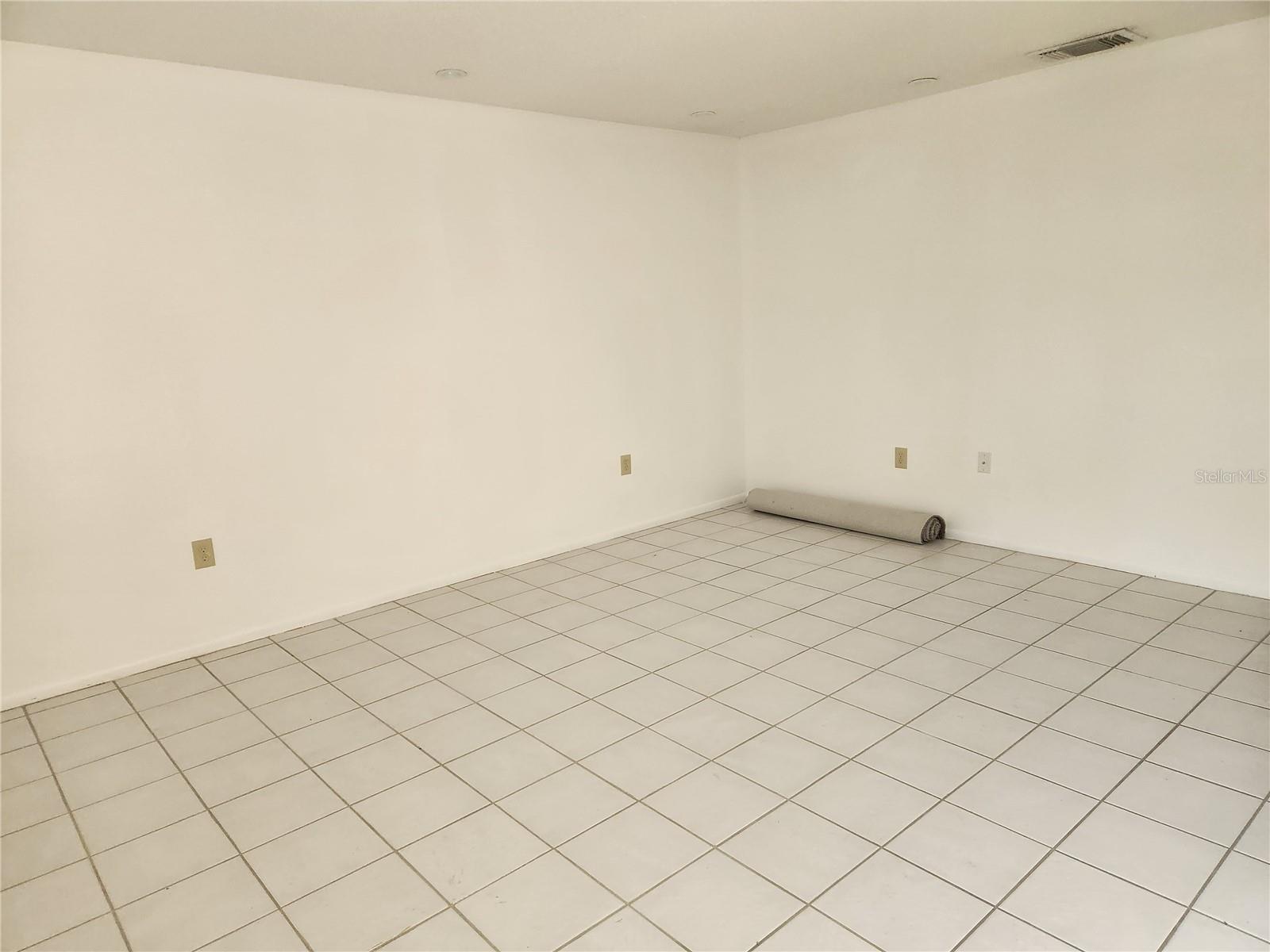 749 N JEFFERSON AVE #749, SARASOTA, FL, 34237