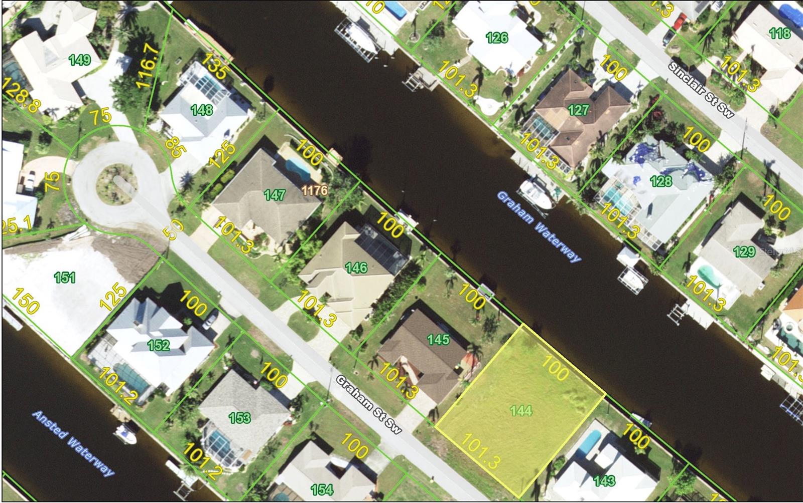 122 GRAHAM ST SW, PORT CHARLOTTE, FL, 33952