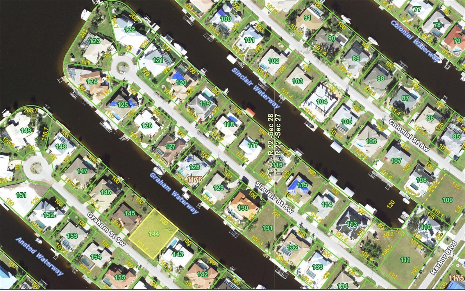 122 GRAHAM ST SW, PORT CHARLOTTE, FL, 33952
