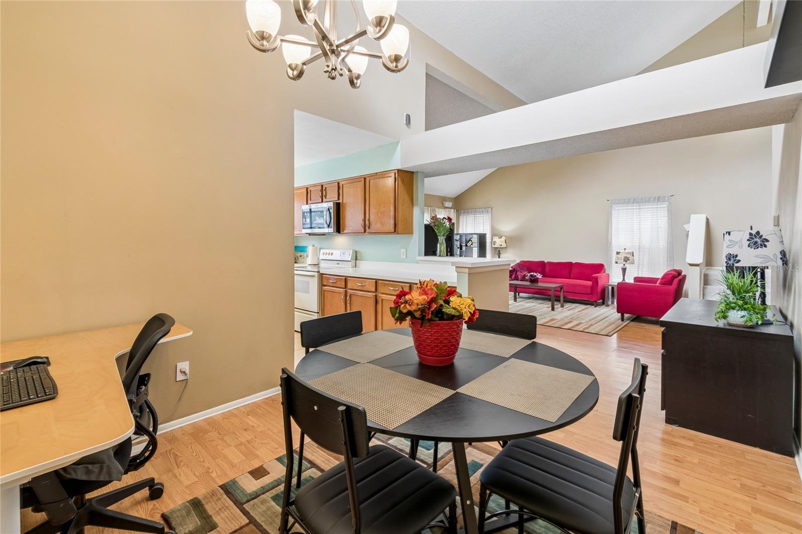 3563 S SAINT LUCIE DR, CASSELBERRY, FL, 32707