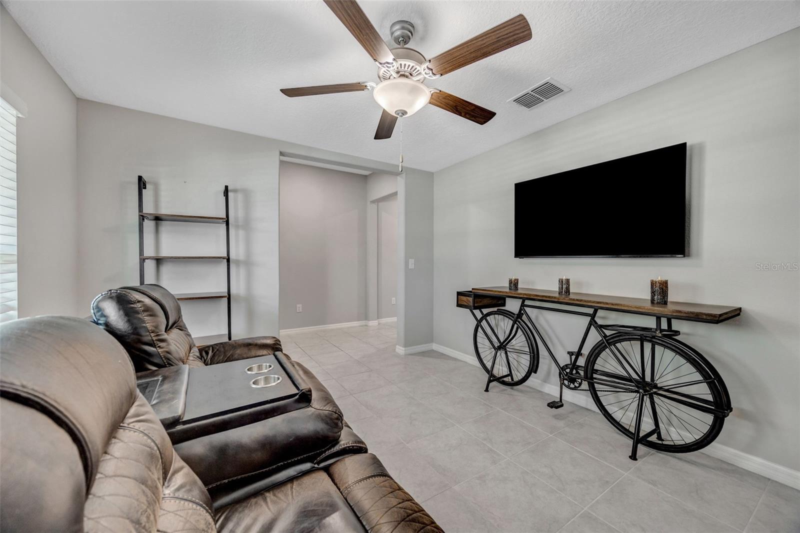 138 RAIN BERRY AVE, RUSKIN, FL, 33570