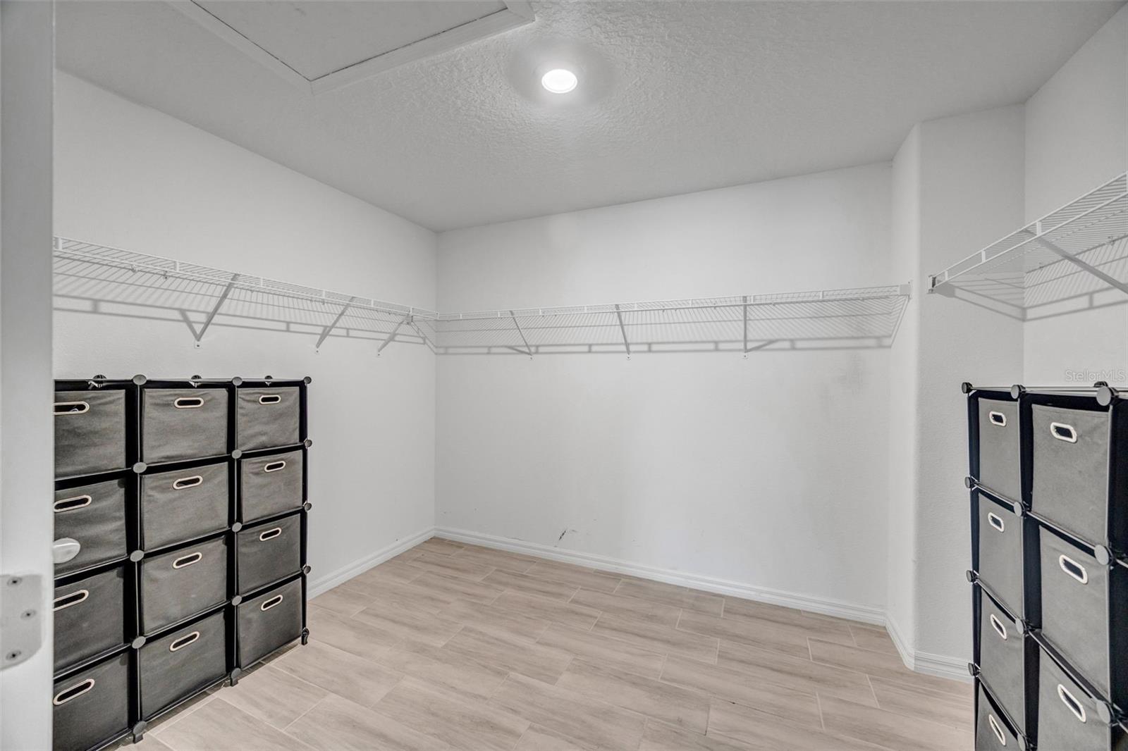 138 RAIN BERRY AVE, RUSKIN, FL, 33570