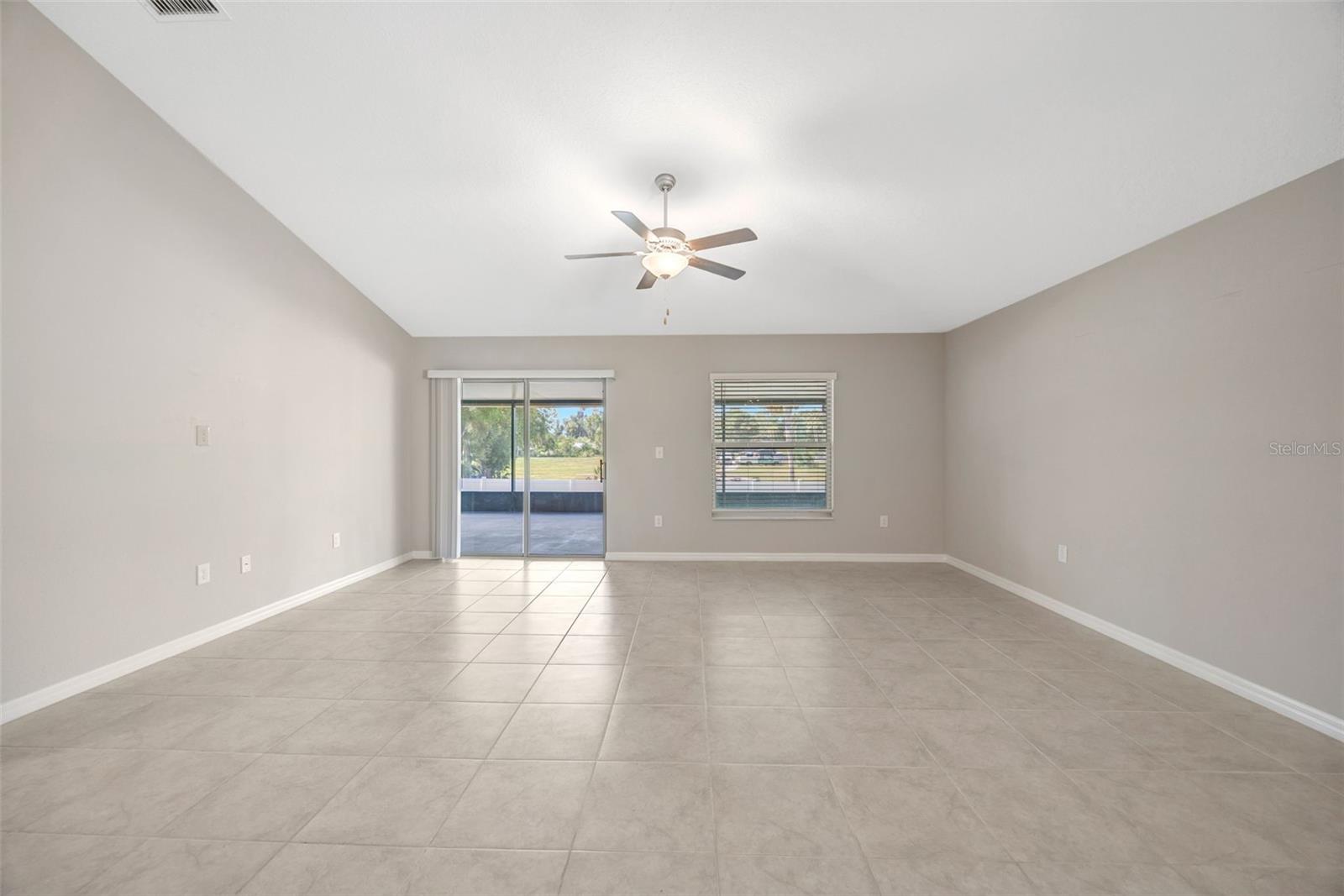 138 RAIN BERRY AVE, RUSKIN, FL, 33570