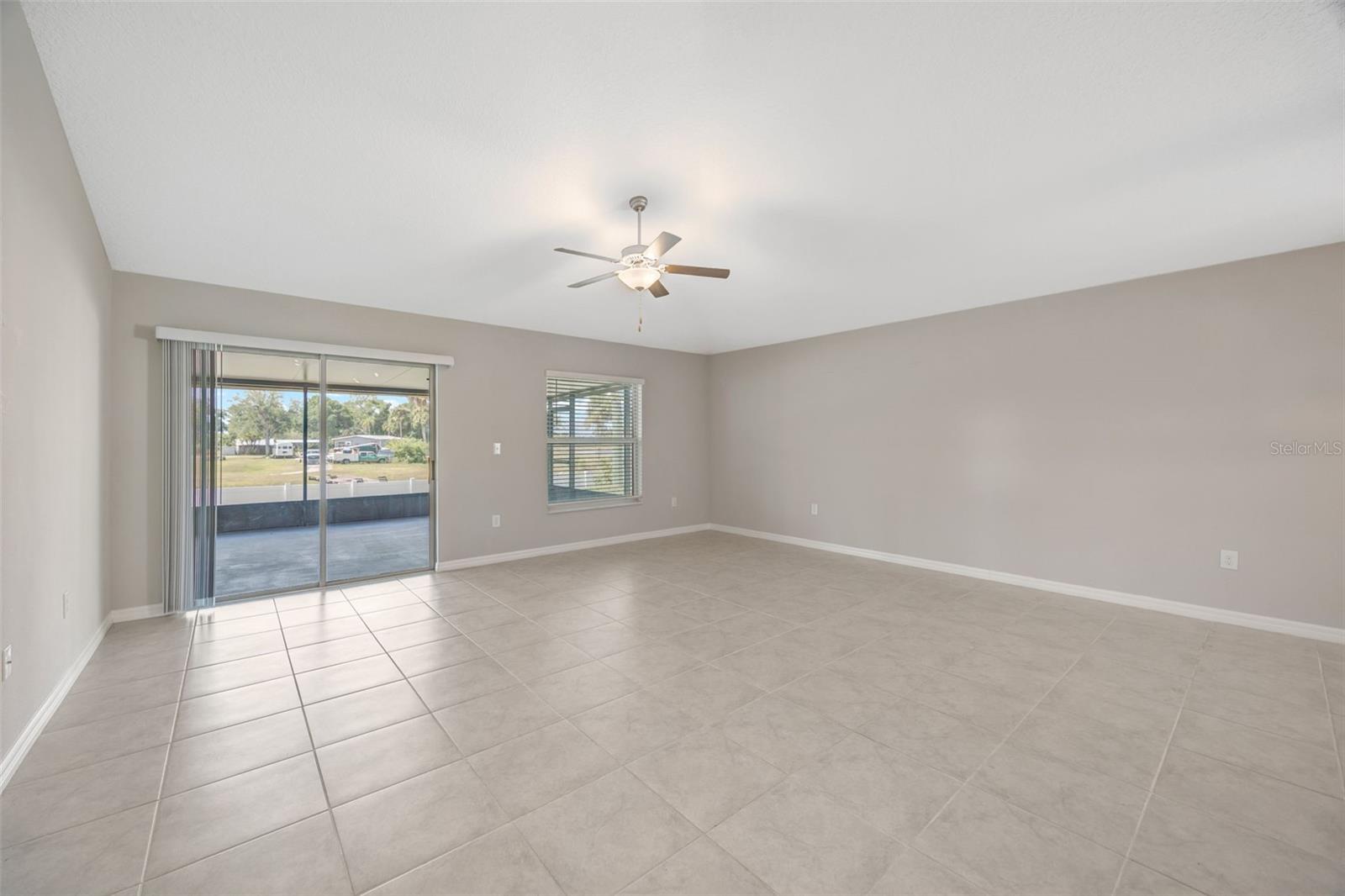 138 RAIN BERRY AVE, RUSKIN, FL, 33570
