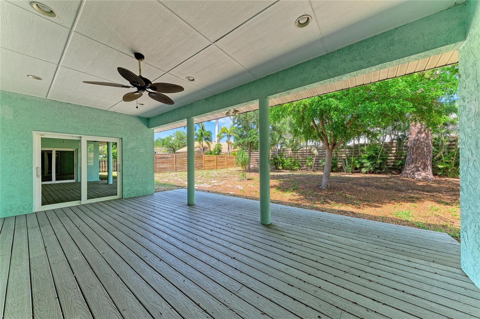 347 BAYSHORE DR, OSPREY, FL, 34229
