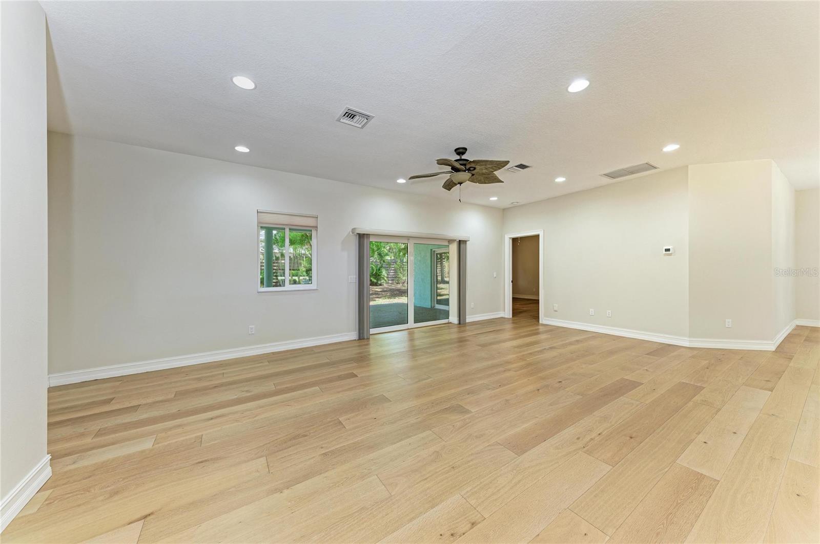 347 BAYSHORE DR, OSPREY, FL, 34229