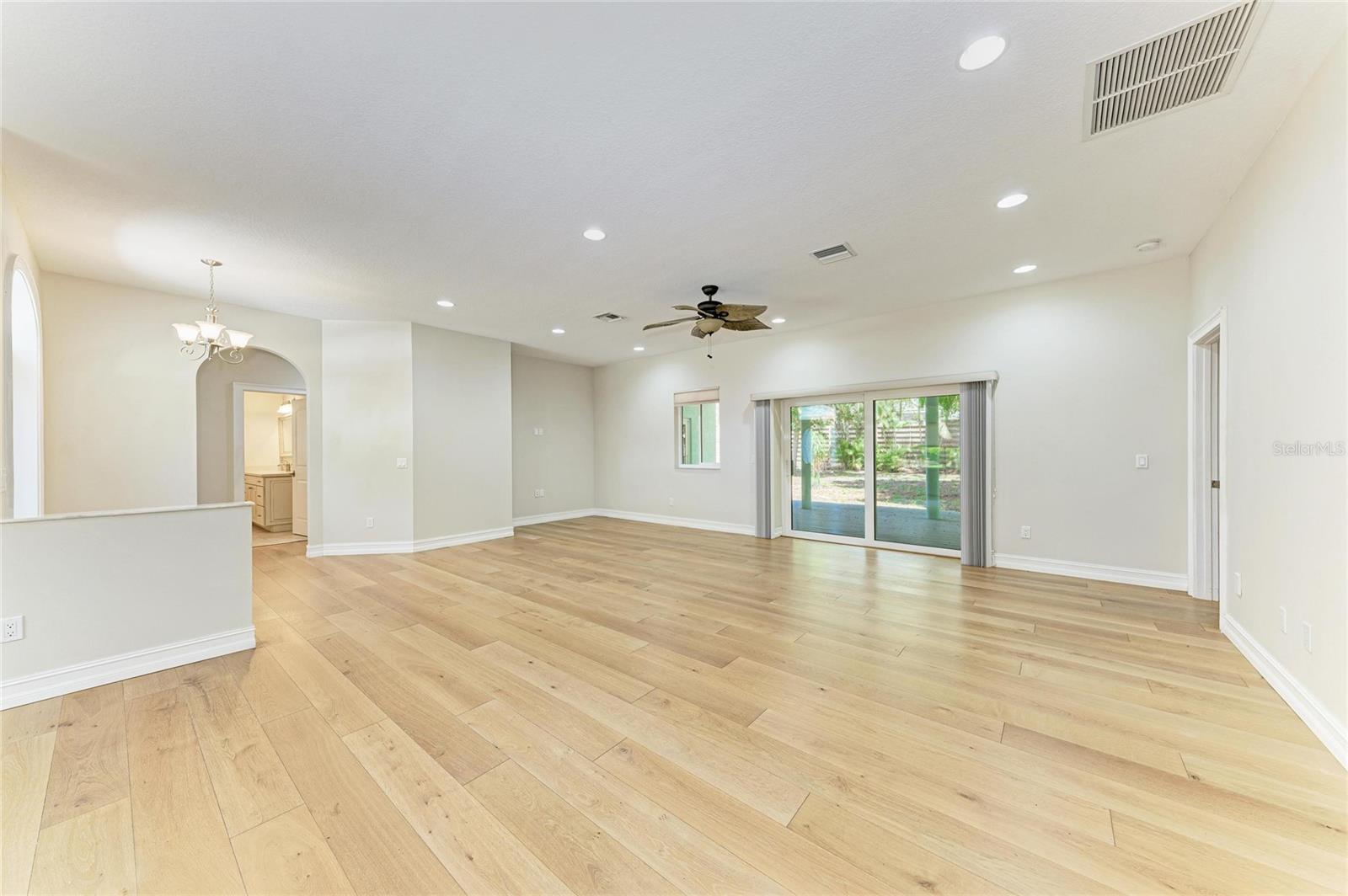 347 BAYSHORE DR, OSPREY, FL, 34229
