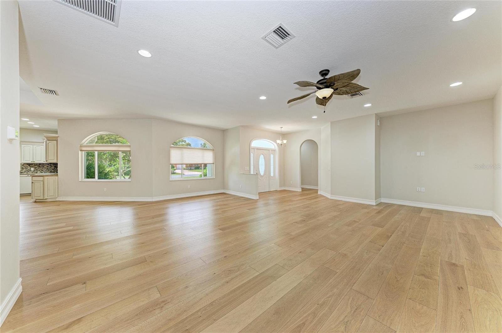 347 BAYSHORE DR, OSPREY, FL, 34229