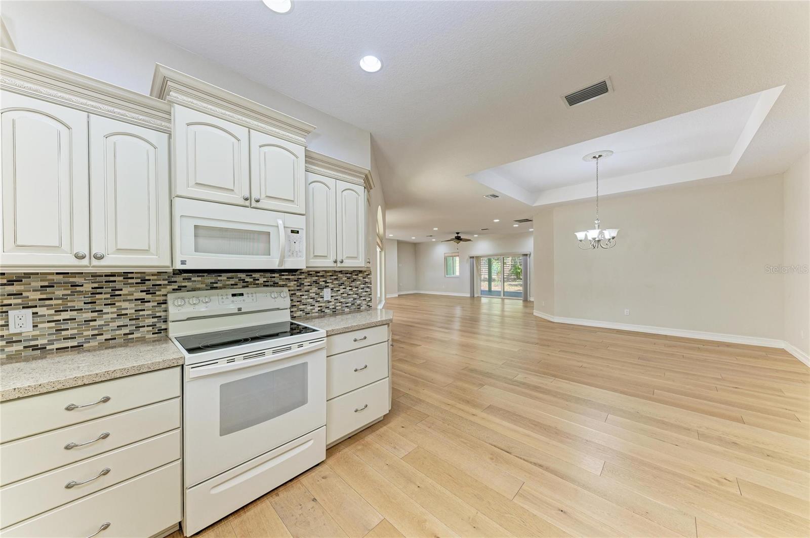 347 BAYSHORE DR, OSPREY, FL, 34229
