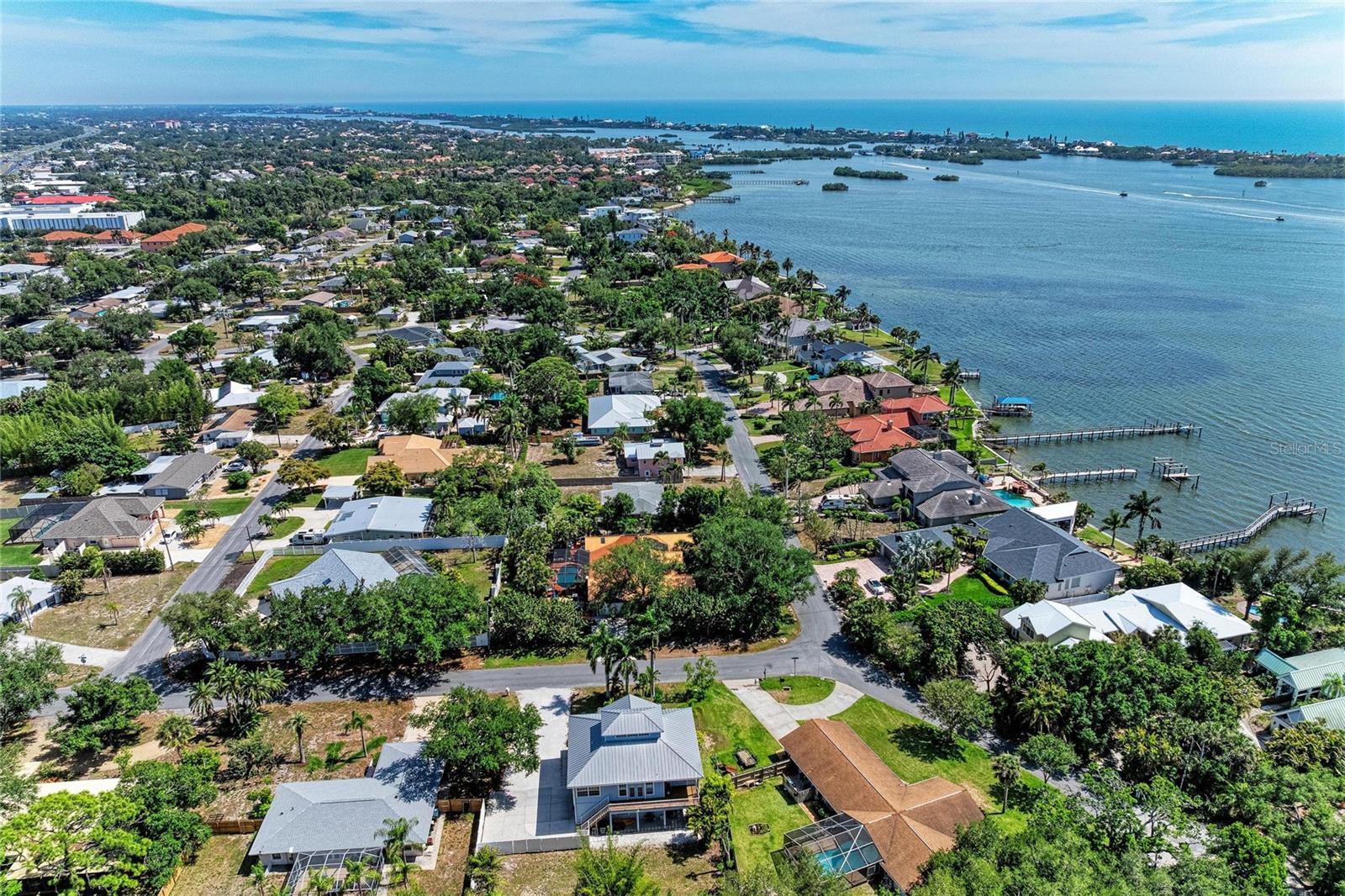 347 BAYSHORE DR, OSPREY, FL, 34229