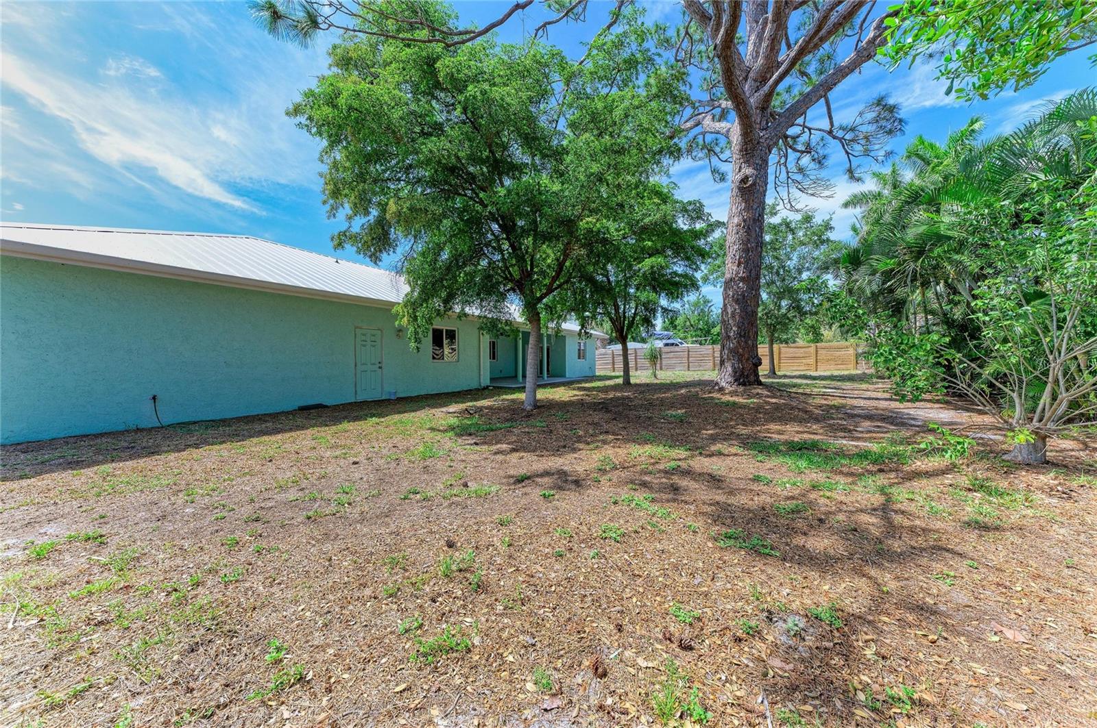 347 BAYSHORE DR, OSPREY, FL, 34229