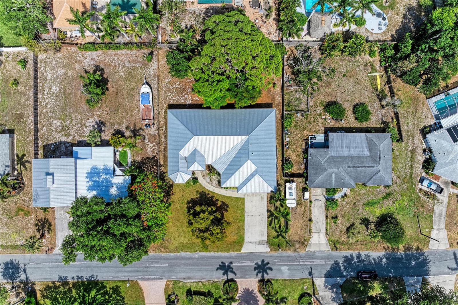 347 BAYSHORE DR, OSPREY, FL, 34229
