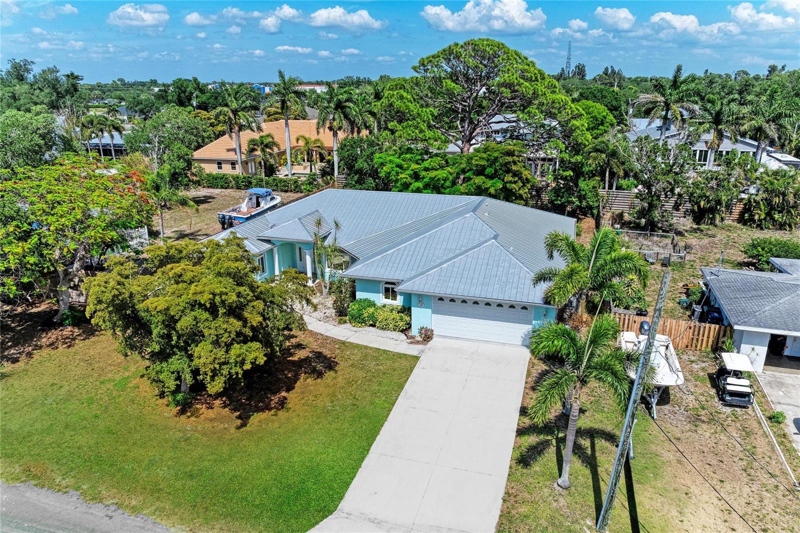 347 BAYSHORE DR, OSPREY, FL, 34229