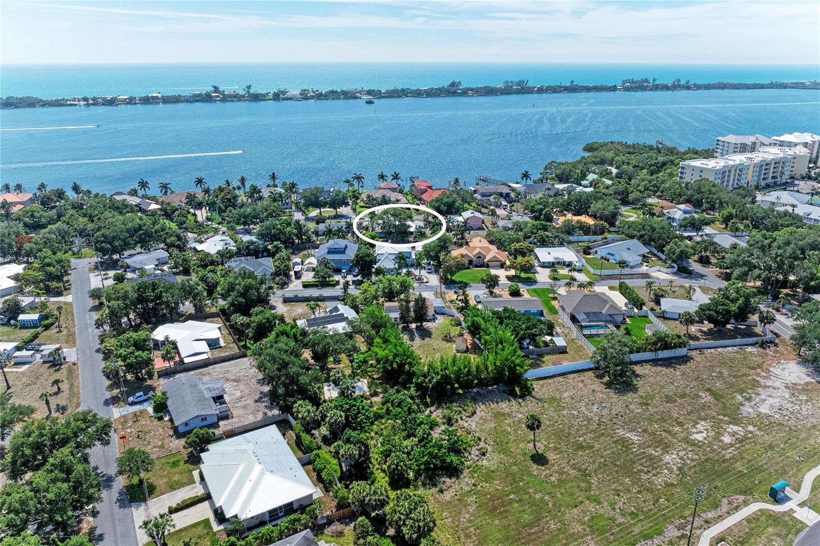 347 BAYSHORE DR, OSPREY, FL, 34229