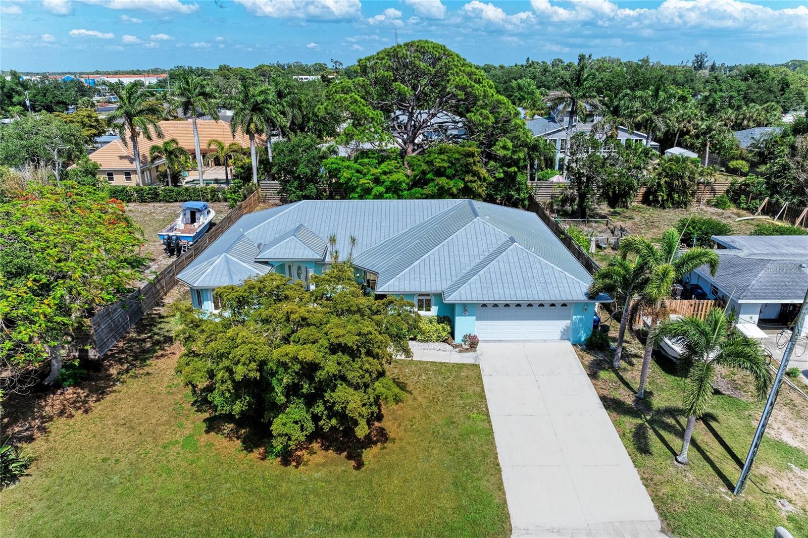 347 BAYSHORE DR, OSPREY, FL, 34229