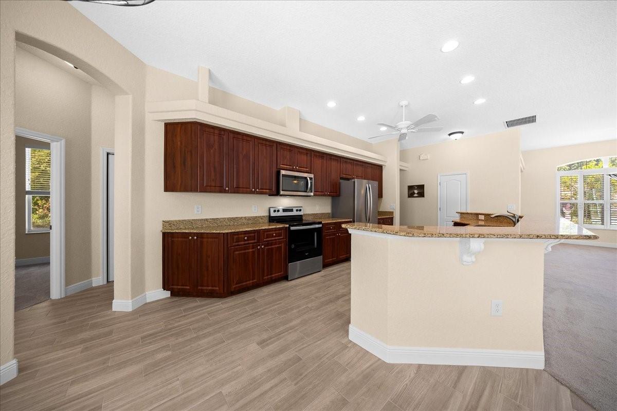 5 SAINTPAULIA ST, HOMOSASSA, FL, 34446