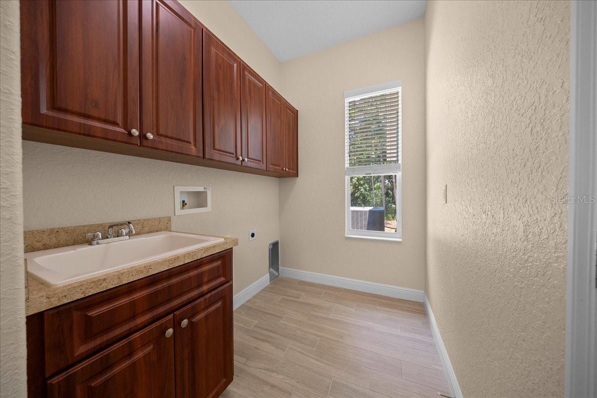 5 SAINTPAULIA ST, HOMOSASSA, FL, 34446