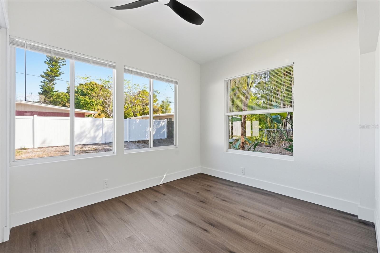 2989 GREENBRIAR ST, SARASOTA, FL, 34237