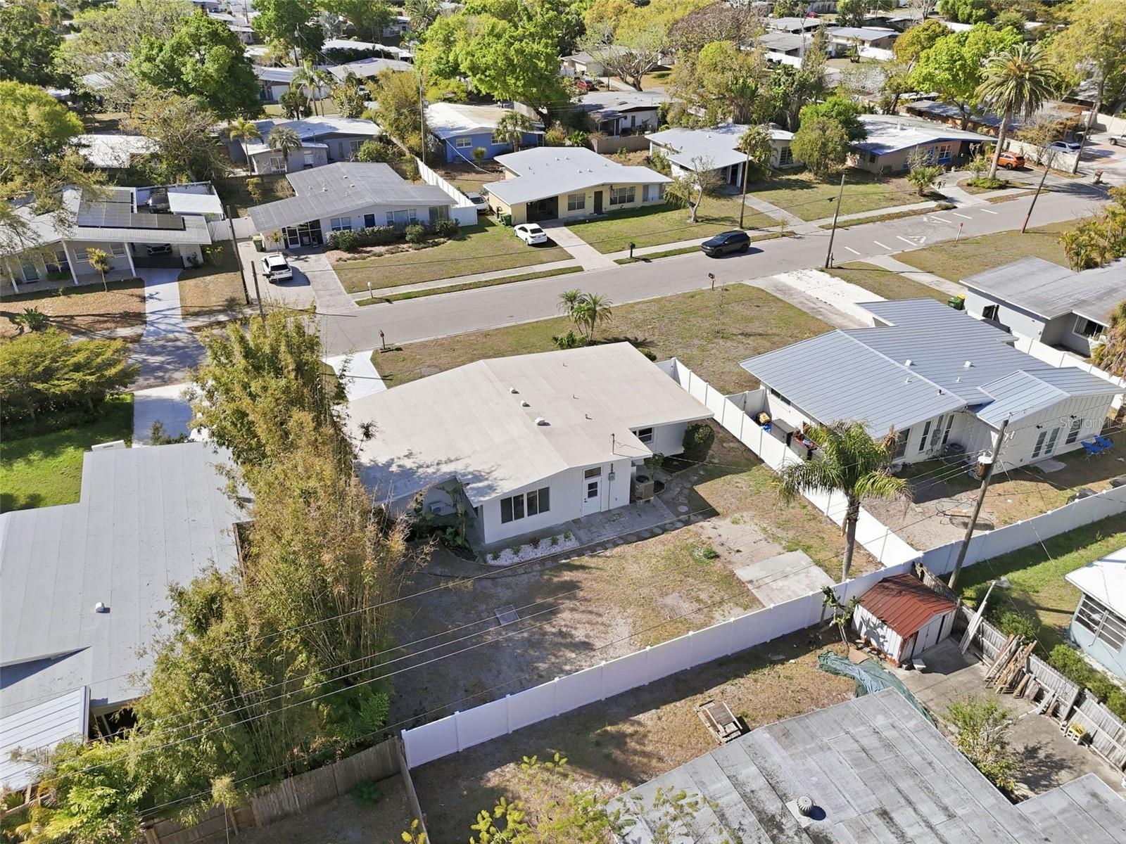 2989 GREENBRIAR ST, SARASOTA, FL, 34237