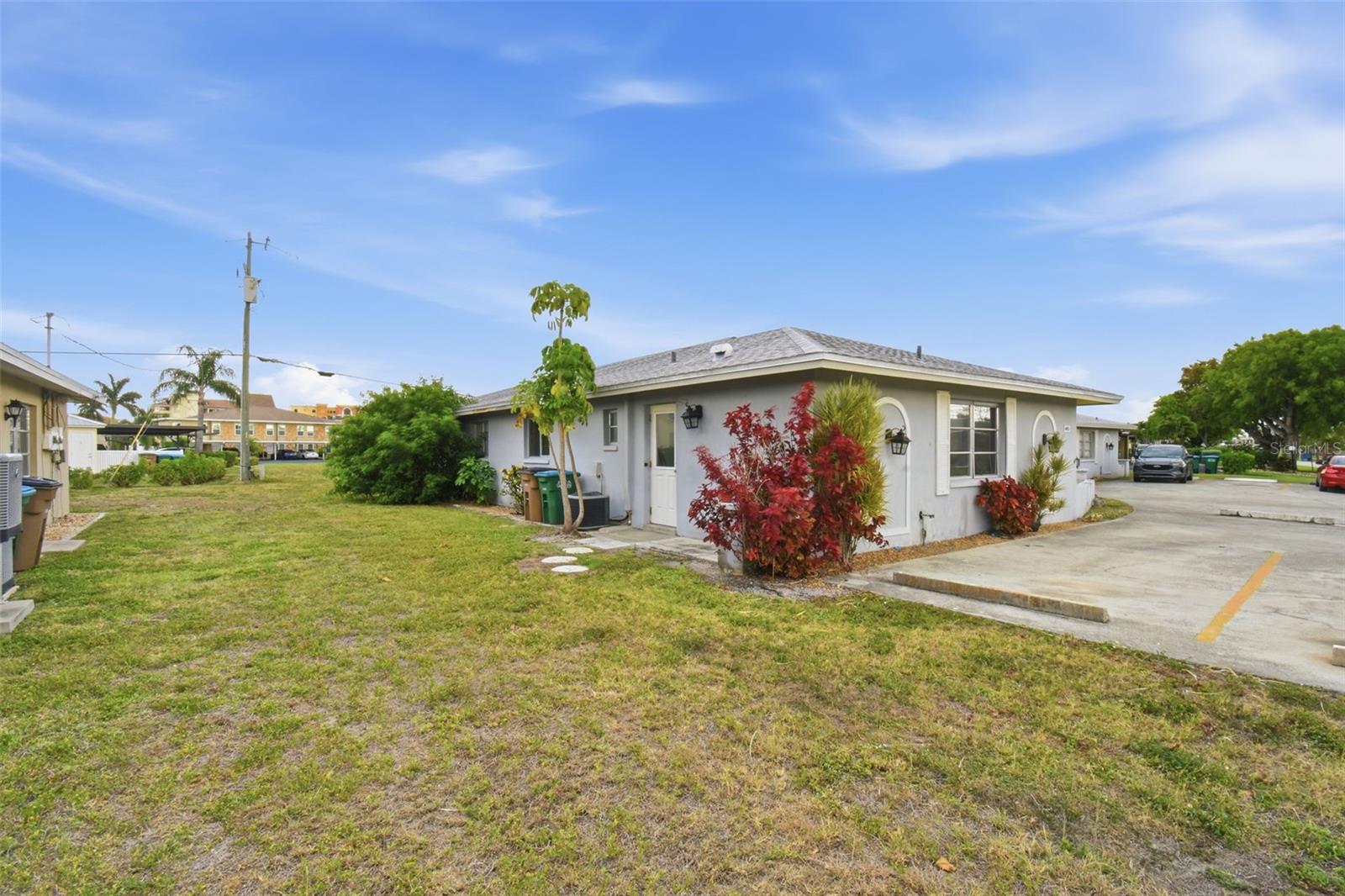 4015 SE 19TH AVE #5-9, CAPE CORAL, FL, 33904