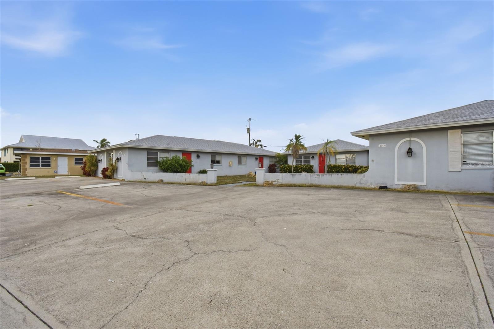 4015 SE 19TH AVE #5-9, CAPE CORAL, FL, 33904