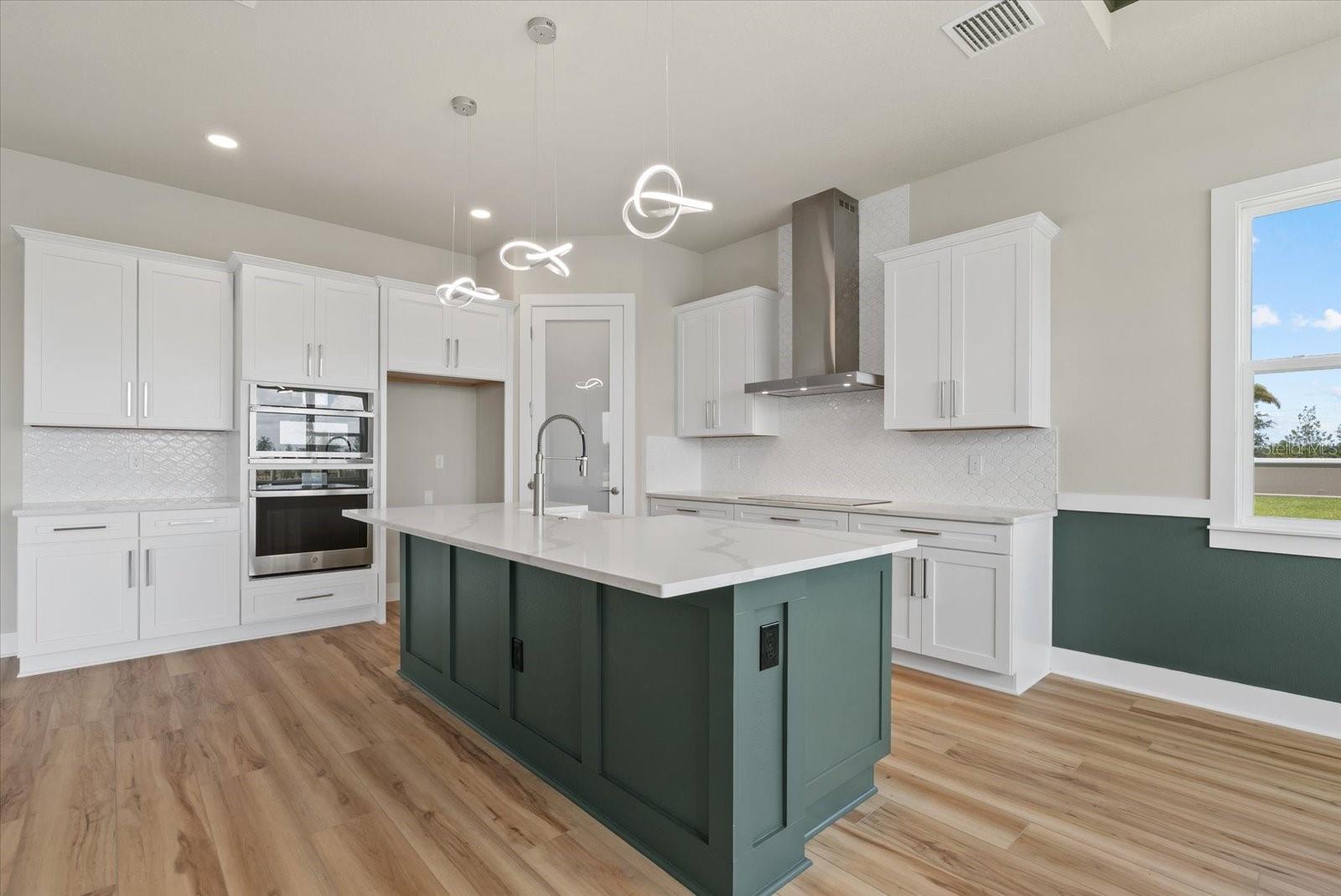 8668 SALMAR LOOP, PARRISH, FL, 34219
