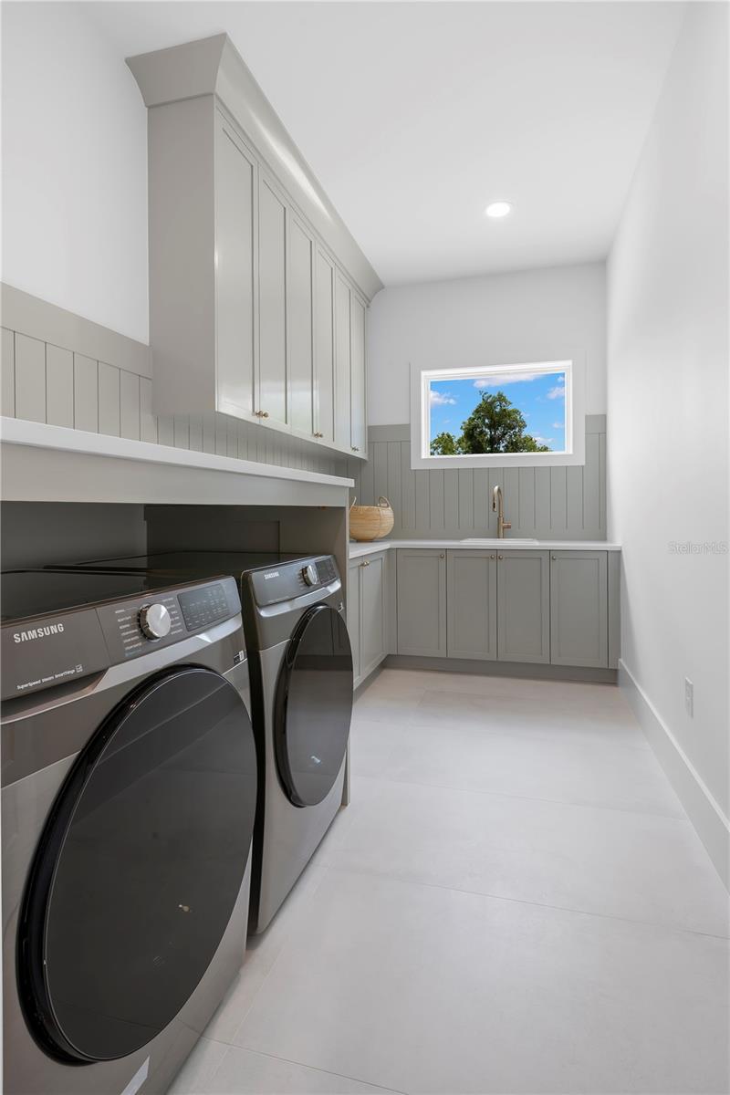 511 BUCKINGHAM AVE E, OLDSMAR, FL, 34677