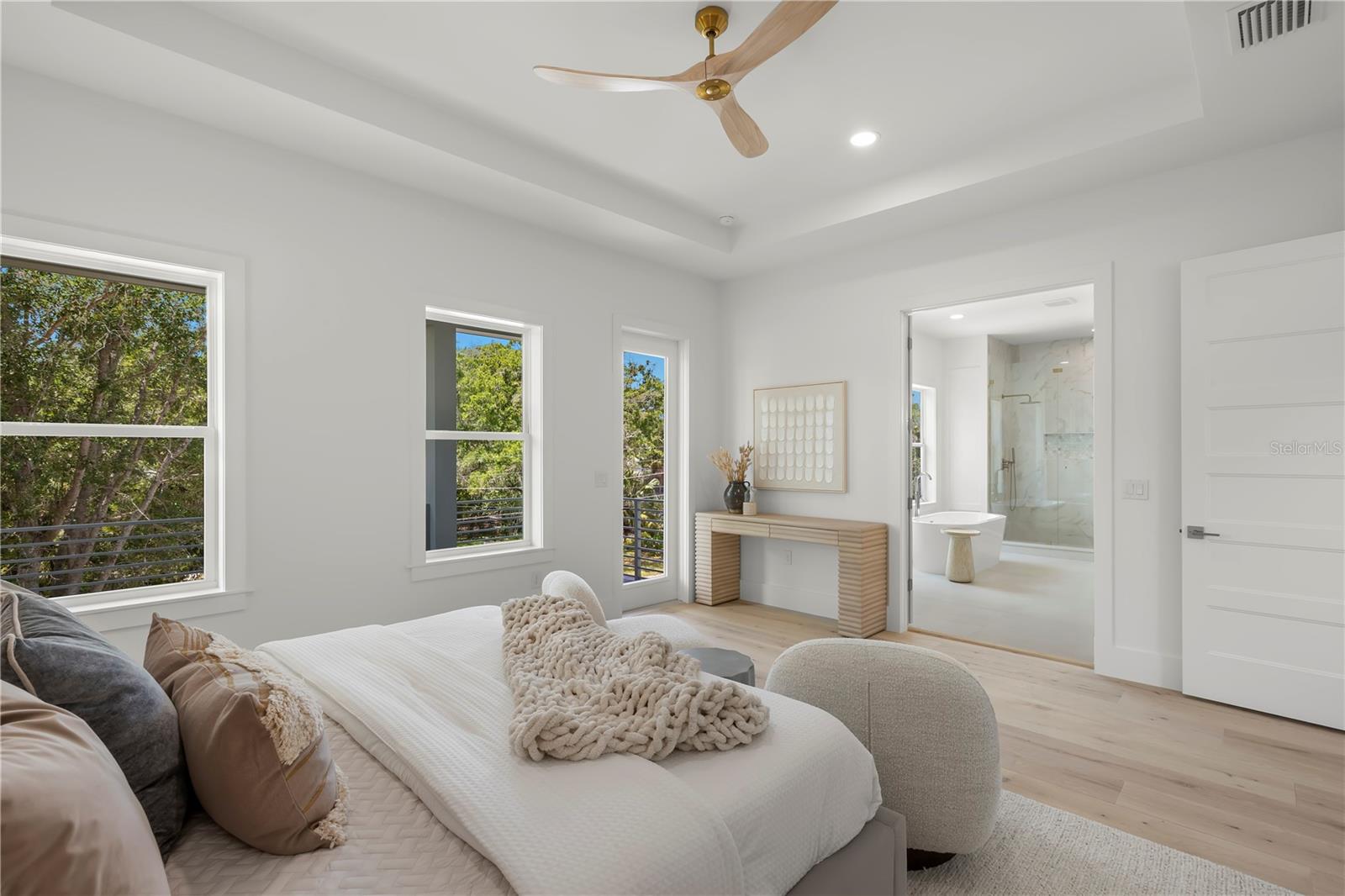 511 BUCKINGHAM AVE E, OLDSMAR, FL, 34677